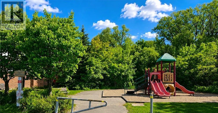 421 Lausanne Crescent, Waterloo, ON, N2T 2X6 - 50