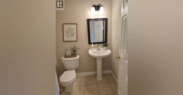 421 Lausanne Crescent, Waterloo, ON, N2T 2X6 - 9
