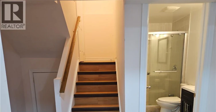 421 Lausanne Crescent, Waterloo, ON, N2T 2X6 - 32