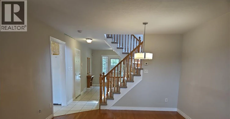 421 Lausanne Crescent, Waterloo, ON, N2T 2X6 - 14
