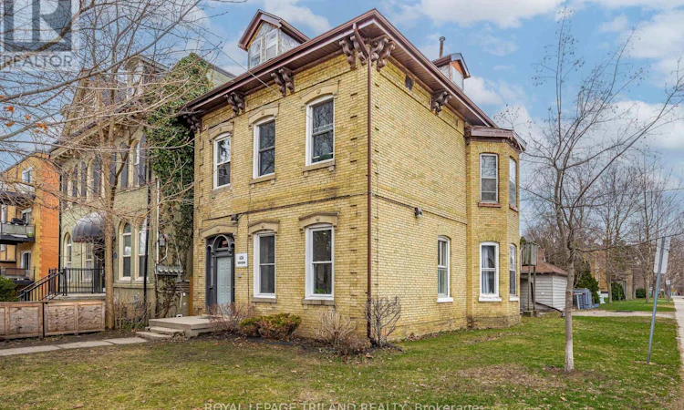 434 Dufferin Avenue