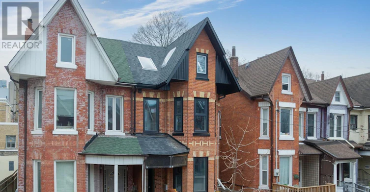 3-23 Ross Street, Toronto, ON, M5T 1Z8 - 2