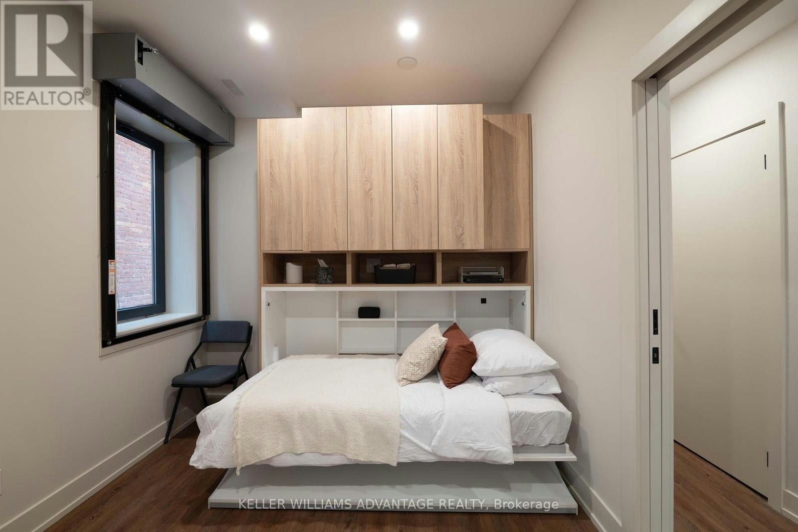 3-23 Ross Street, Toronto, ON, M5T 1Z8 - 9