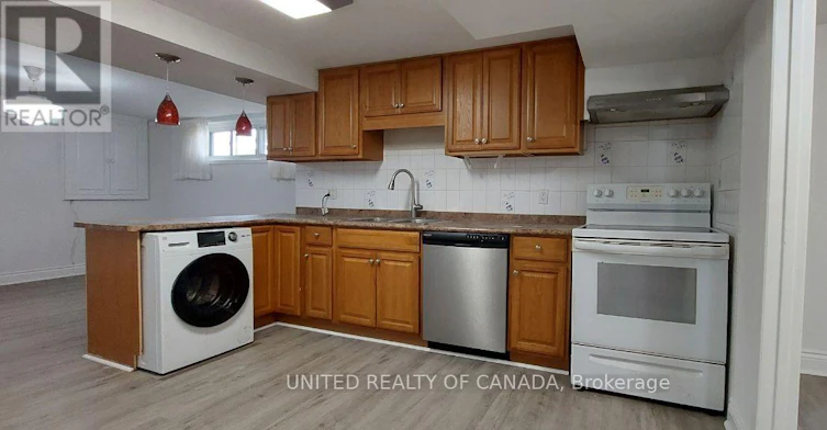 LWER-2-13 George Street, Richmond Hill, ON, L4E 2T5 - 5