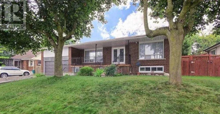 LWER-2-13 George Street, Richmond Hill, ON, L4E 2T5 - 2