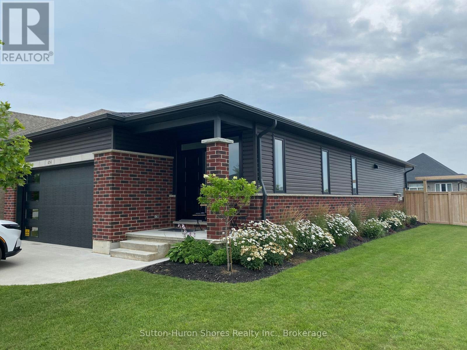 414 Mary Rose Avenue, Saugeen Shores, ON, N0H 2C3