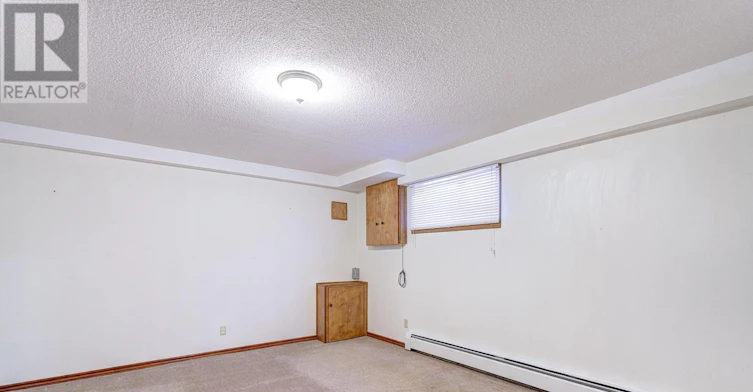11 Ranwood Drive, Toronto, ON, M9N 3E8 - 3