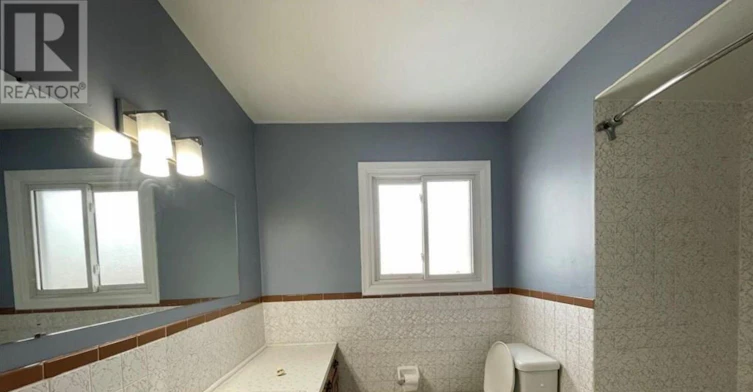 6852 Hagar Avenue, Niagara Falls, ON, L2G 5M7 - 11