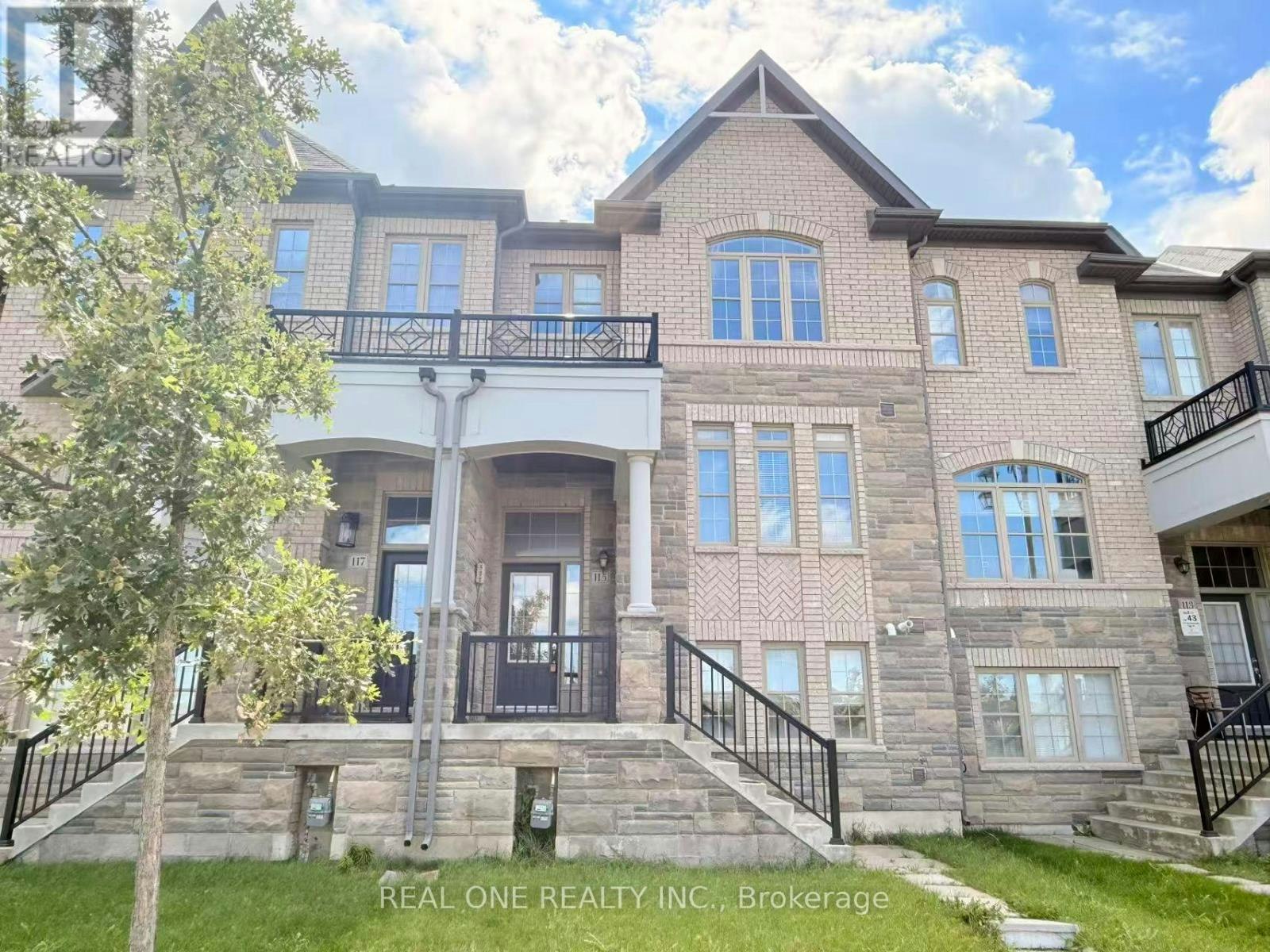 115 Beechborough Crescent, East Gwillimbury, ON, L9N 0N9
