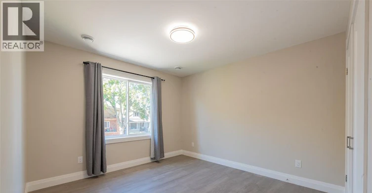 A1-912 Hall Avenue, Windsor, ON, N9A 2M5 - 7