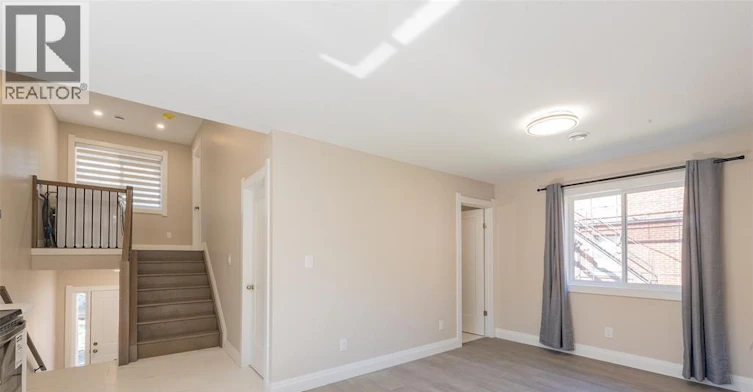 A1-912 Hall Avenue, Windsor, ON, N9A 2M5 - 4