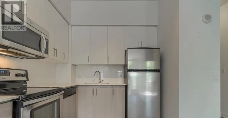 103-8 Fieldway Road, Toronto, ON, M8Z 3L1 - 8