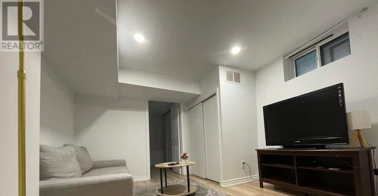 BASEMENT-382 Lynett Crescent, Richmond Hill, ON, L4C 2V5 - 2