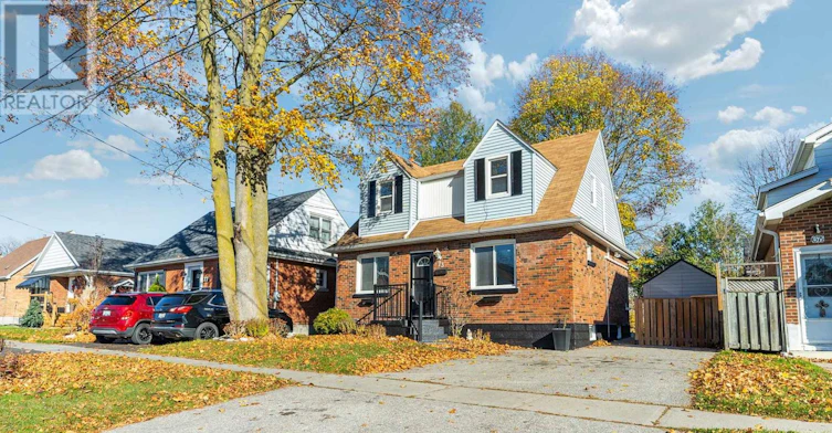 MAIN-73 Central Park Boulevard N, Oshawa, ON, L1G 5Y4 - 2