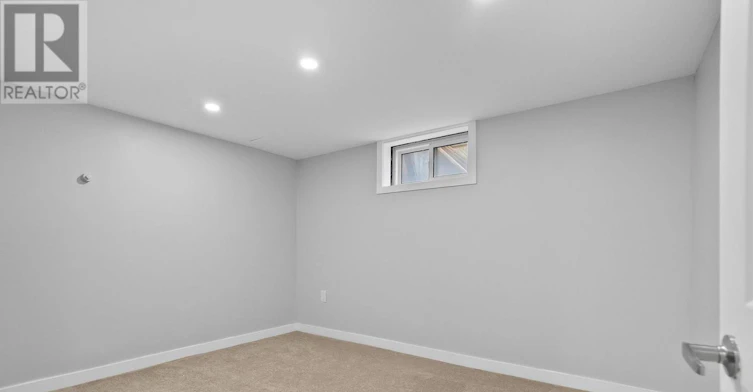 MAIN-73 Central Park Boulevard N, Oshawa, ON, L1G 5Y4 - 13