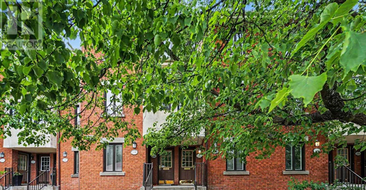 1102 Blasdell Avenue, Ottawa, ON, K1K 0C3