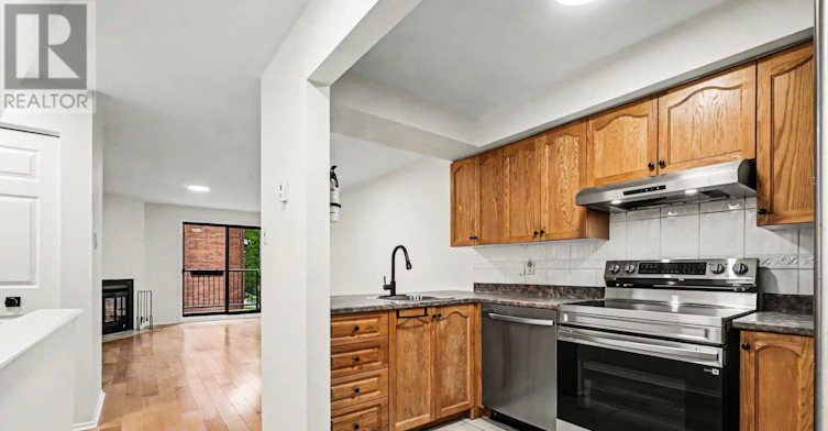 1102 Blasdell Avenue, Ottawa, ON, K1K 0C3 - 6