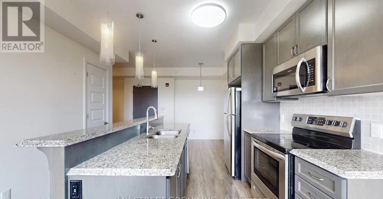 512-2 Adam Sellers Street, Markham, ON, L6B 1P2 - 6