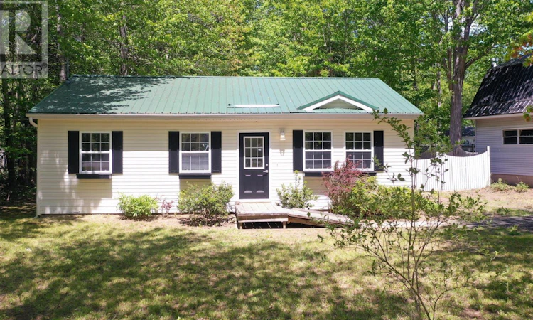 95 Colonial Drive