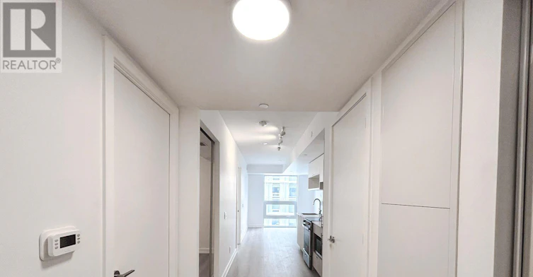 2810-100 Queen Street E, Toronto, ON, M5C 0B5 - 3