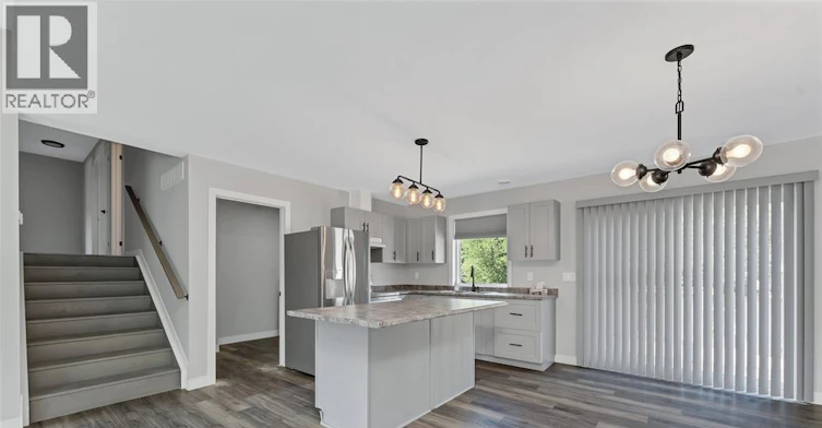 MAIN-870 FLOOR River Upper, Lasalle, ON, N9J 3K8 - 13