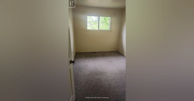 22 Omega Square S, Brampton, ON, L6Z 1K5 - 8