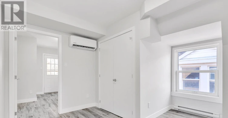 5-261 Somerset Street E, Ottawa, ON, K1N 6V5 - 13
