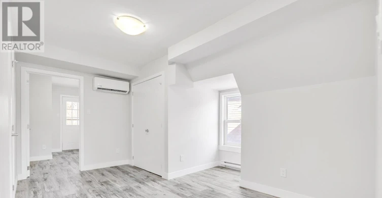 5-261 Somerset Street E, Ottawa, ON, K1N 6V5 - 9