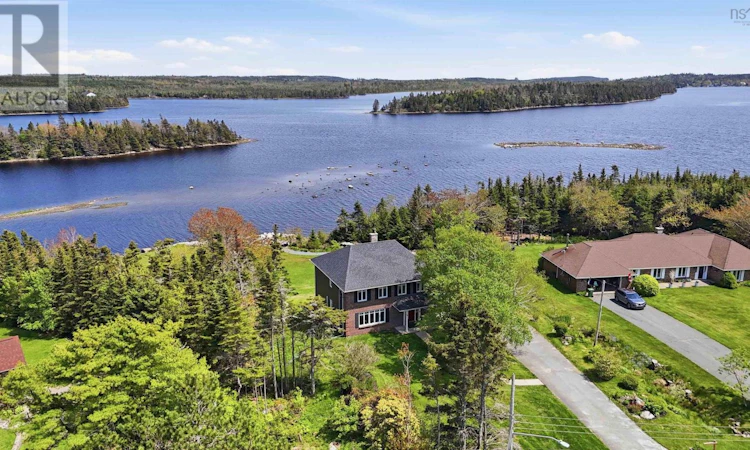 30 Capri Island Close