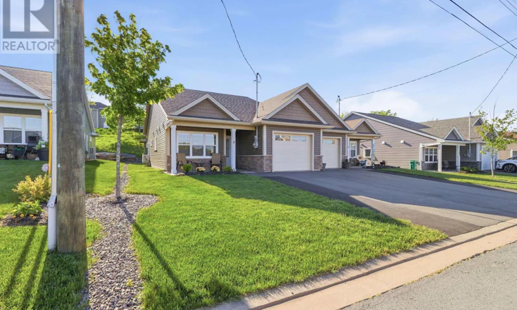 8 Goldenrod Court