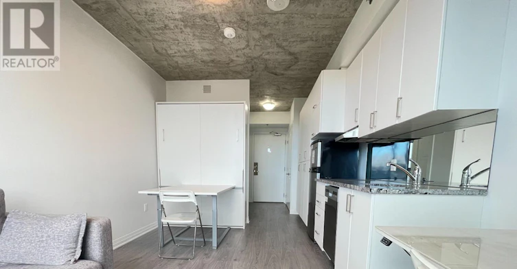 518-1900 Simcoe Street, Oshawa, ON, L1G 4Y3 - 3