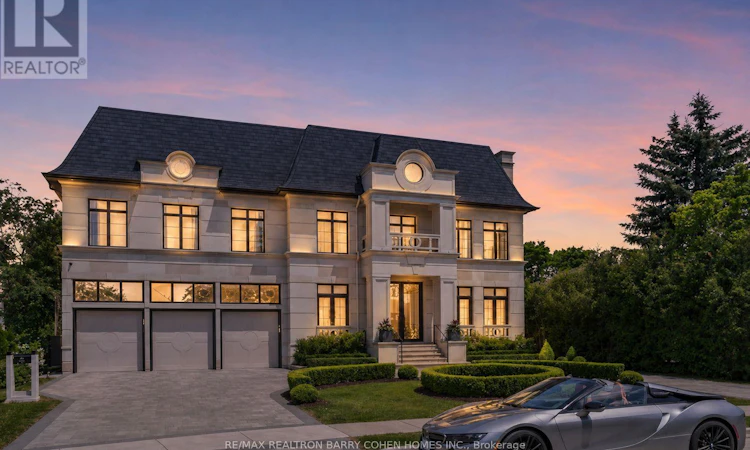 61 Orlon Crescent