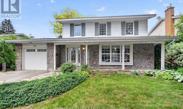 1953 Mulberry Crescent
