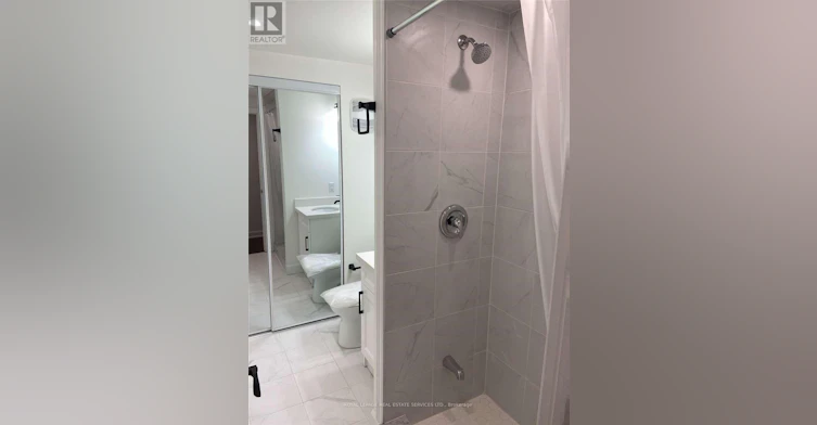 1 19a Relmar Road, Toronto, ON, M5P 2Y4 - 19