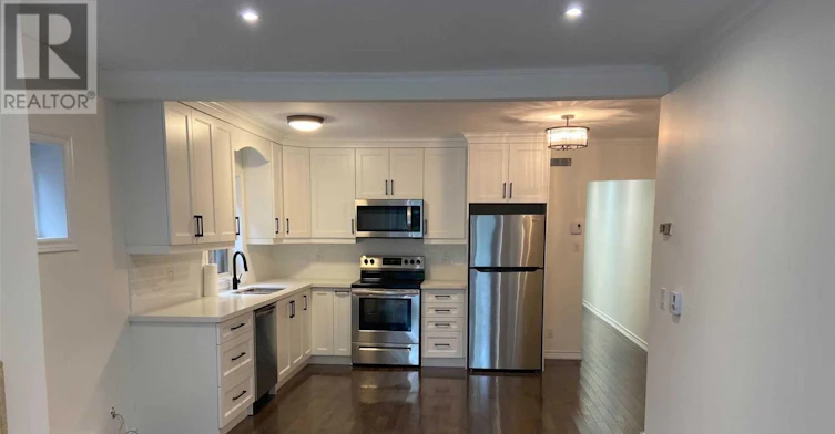 1 19a Relmar Road, Toronto, ON, M5P 2Y4 - 4