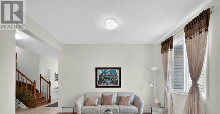 200 Celtic Ridge Crescent, Ottawa, ON, K2W 0C1 - 6