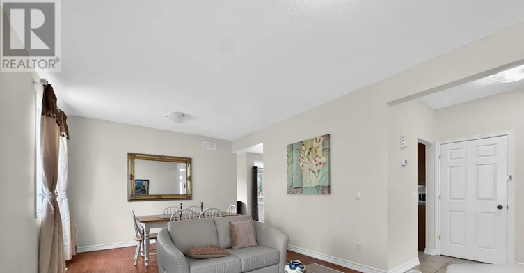200 Celtic Ridge Crescent, Ottawa, ON, K2W 0C1 - 7