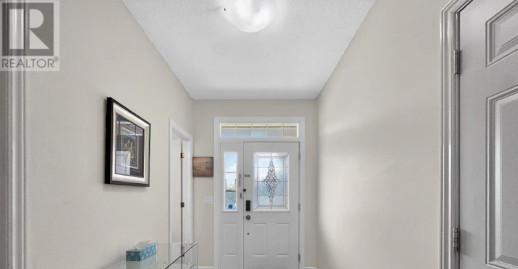 200 Celtic Ridge Crescent, Ottawa, ON, K2W 0C1 - 3