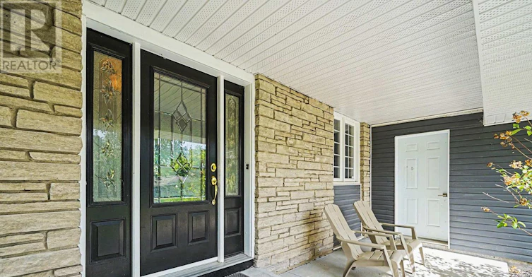 5441 River Drive WEST, Manotick, ON, K4M 1G5 - 4