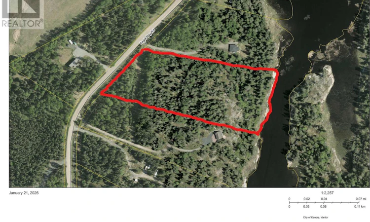 LOT-5 Eagle Bay Road