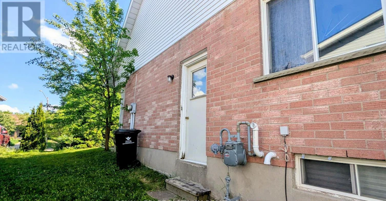 630 Pinerow Crescent, Waterloo, ON, N2T 2K8 - 26