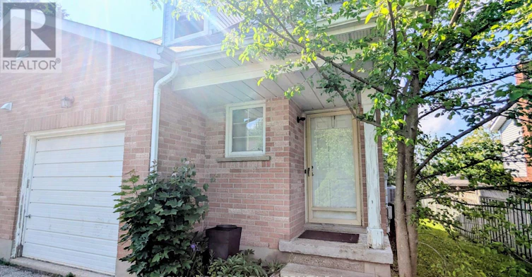 630 Pinerow Crescent, Waterloo, ON, N2T 2K8 - 4