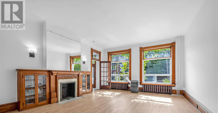 665 Huron Street, Toronto, ON, M5R 2R8 - 2