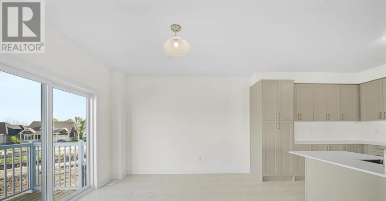 93 Royal Oak Crescent, Loyalist, ON, K0H 1G0 - 15
