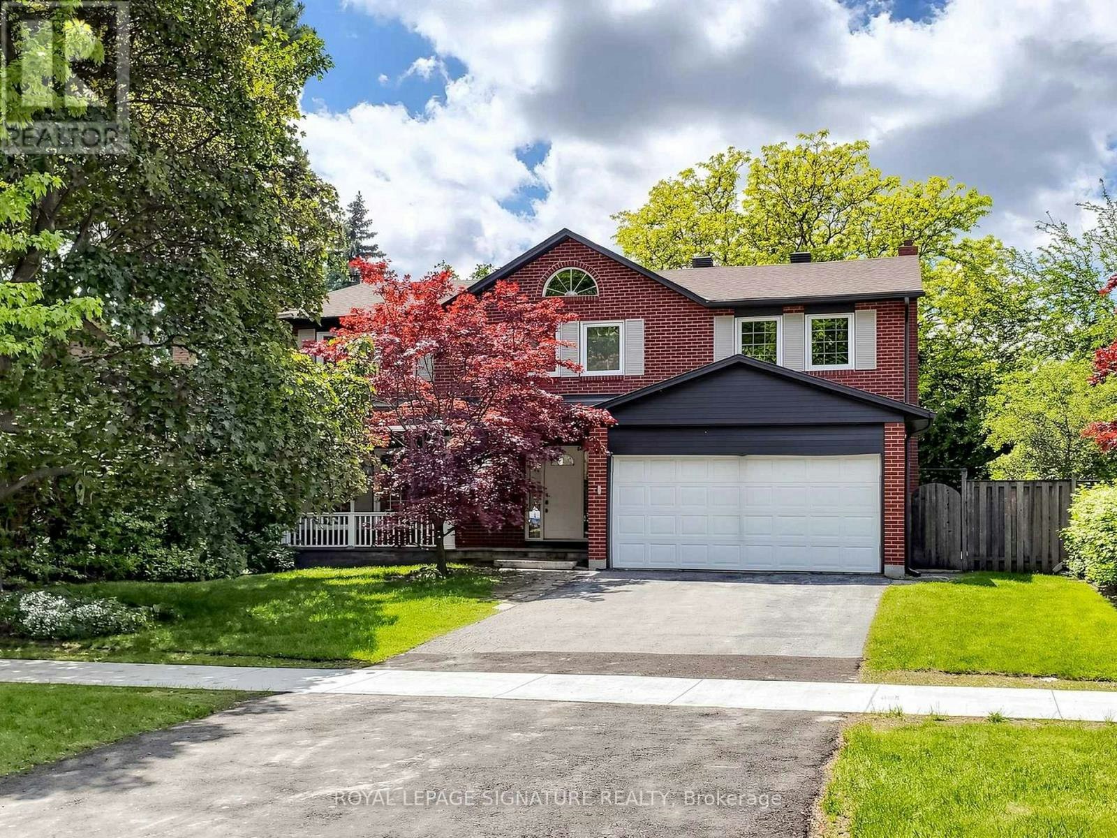 164 Banbury Road, Toronto, ON, M3B 2L8