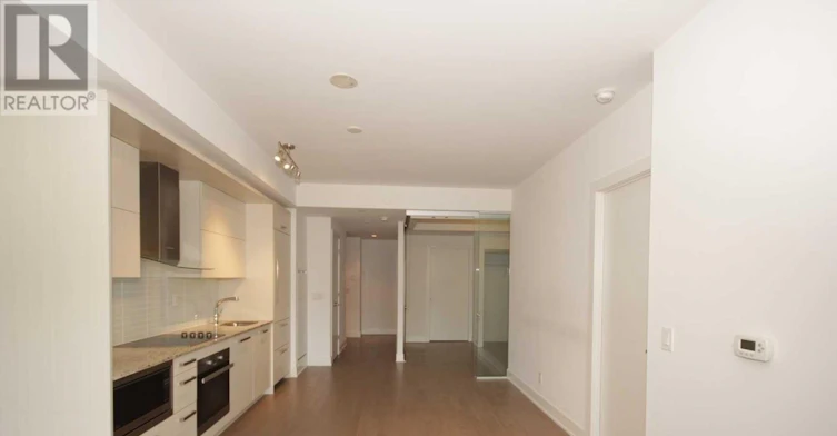 305-3018 Yonge Street, Toronto, ON, M4N 0A5 - 5