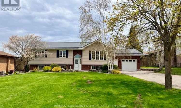 28 Grant Drive