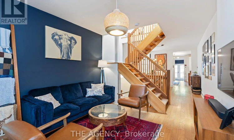 110 Hastings Avenue