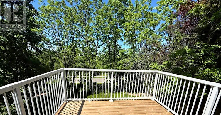 10 Dundas Crescent, St. Catharines, ON, L2T 1T3 - 19