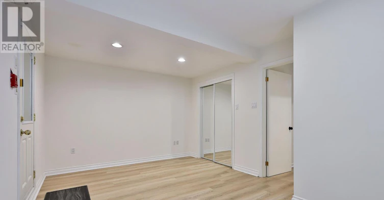 LOWER-144 Evelyn Avenue, Toronto, ON, M6P 2Z7 - 7